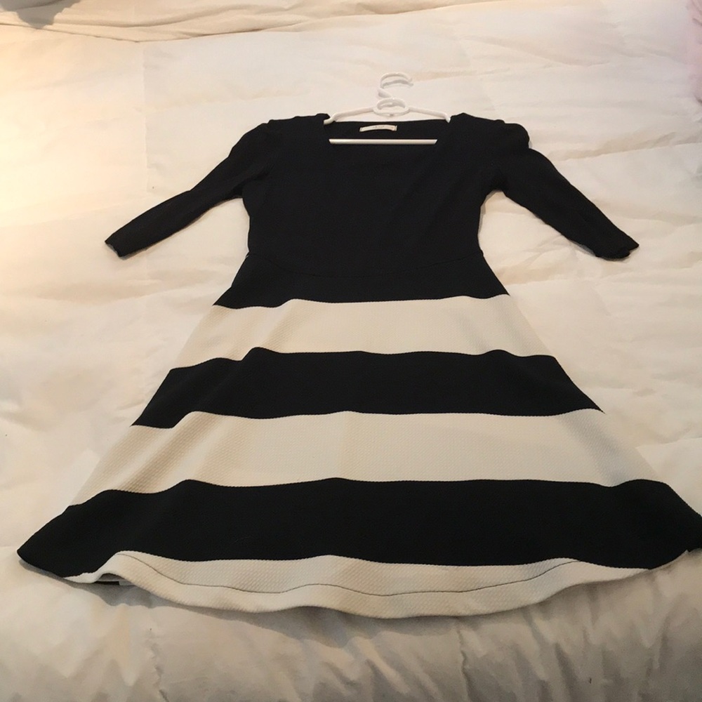 Black & white dress, asymmetrical.